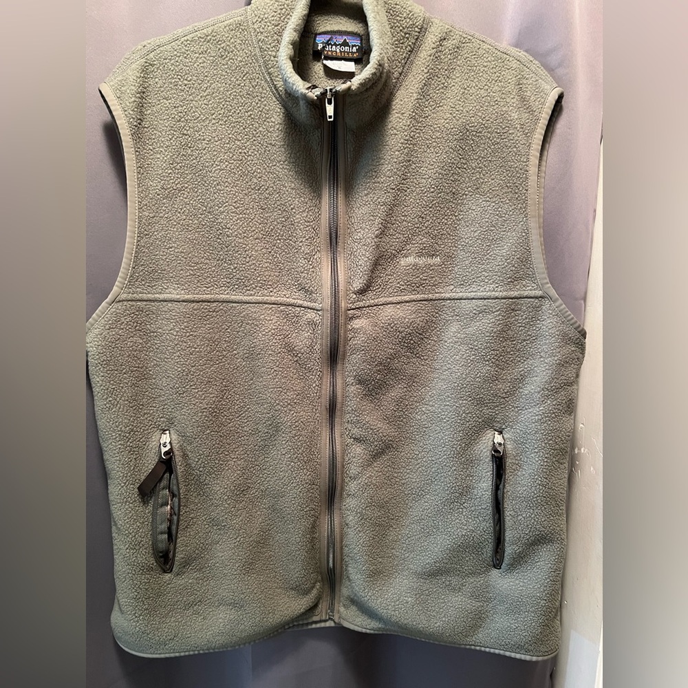 Patagonia Sage Green Fleece Vest